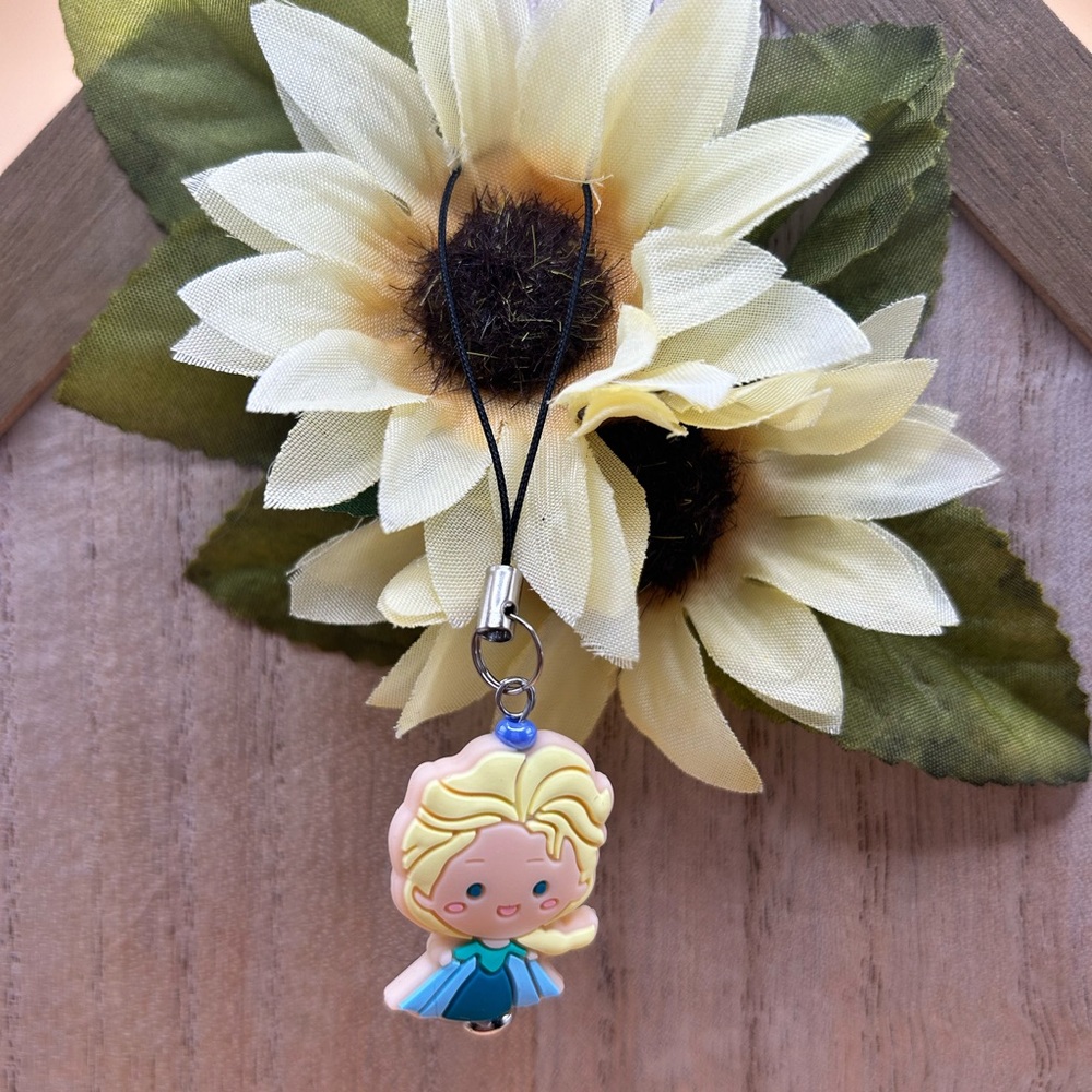 Elsa from Frozen Phone Charm
